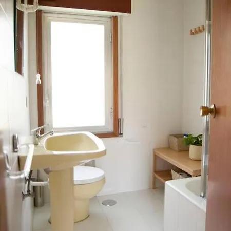 Сasa de vacaciones Casa Amplia, Confortable, Centrica By Prishomes Vigo